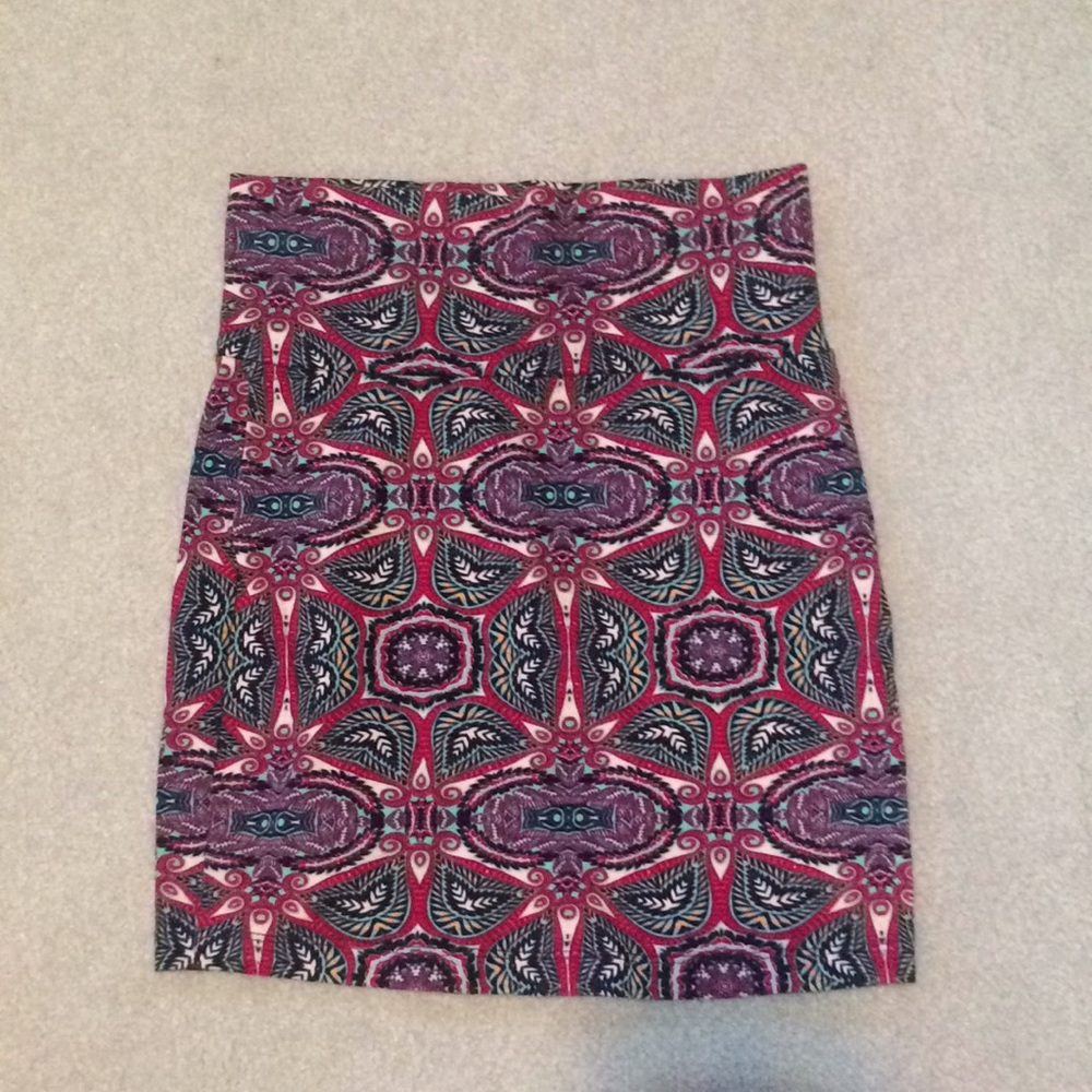 Tribal Patterned Mini Skirt